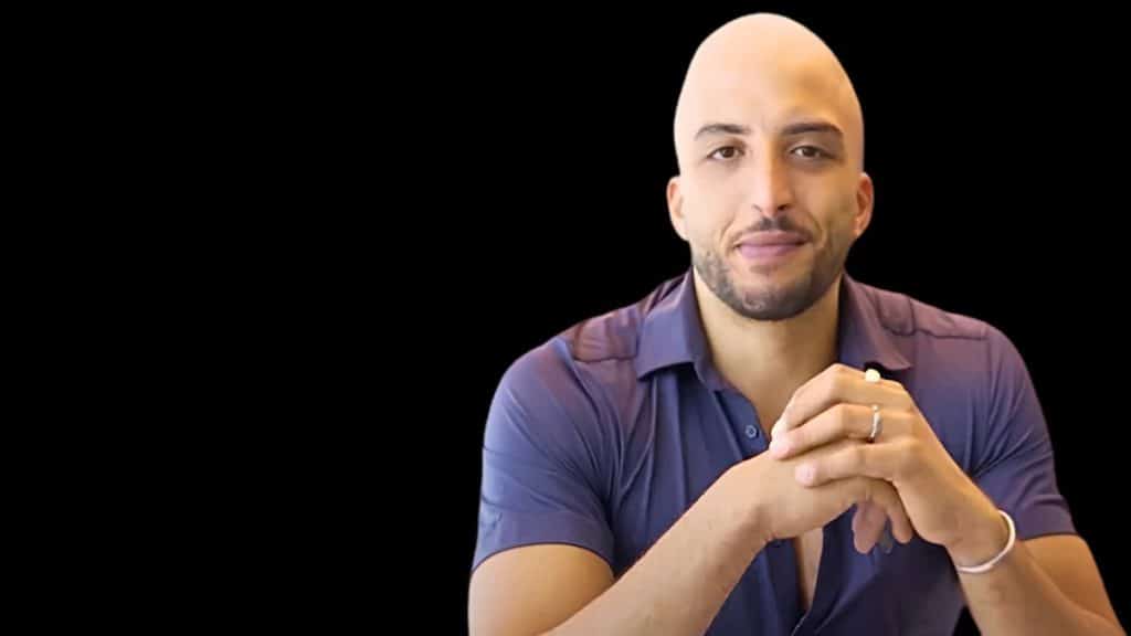 Ismael Esnousi, cofondateur d'iClosed, expert en vente high ticket et closing